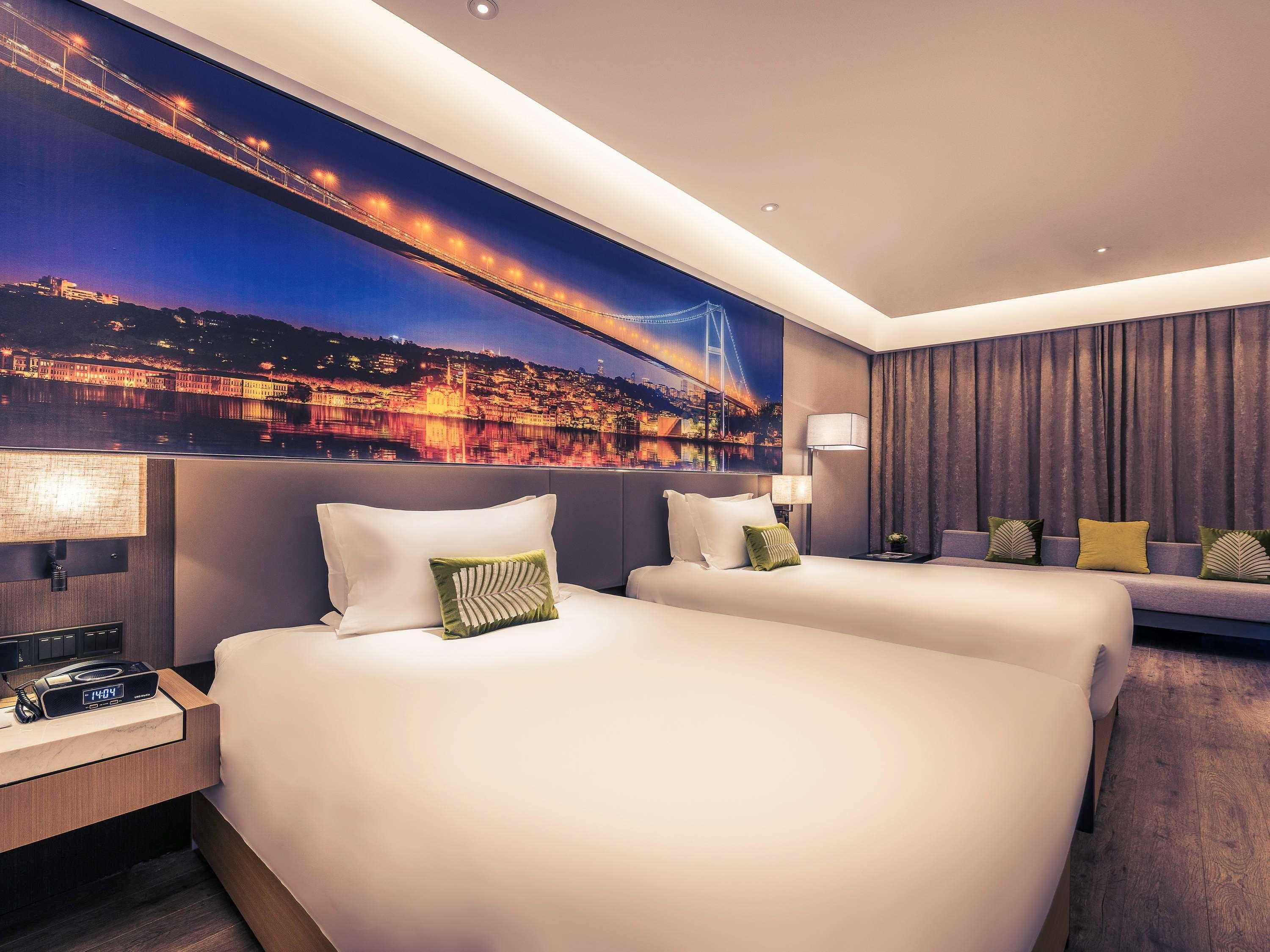 Mercure Shanghai Hongqiao Railway Station Xangai Exterior foto