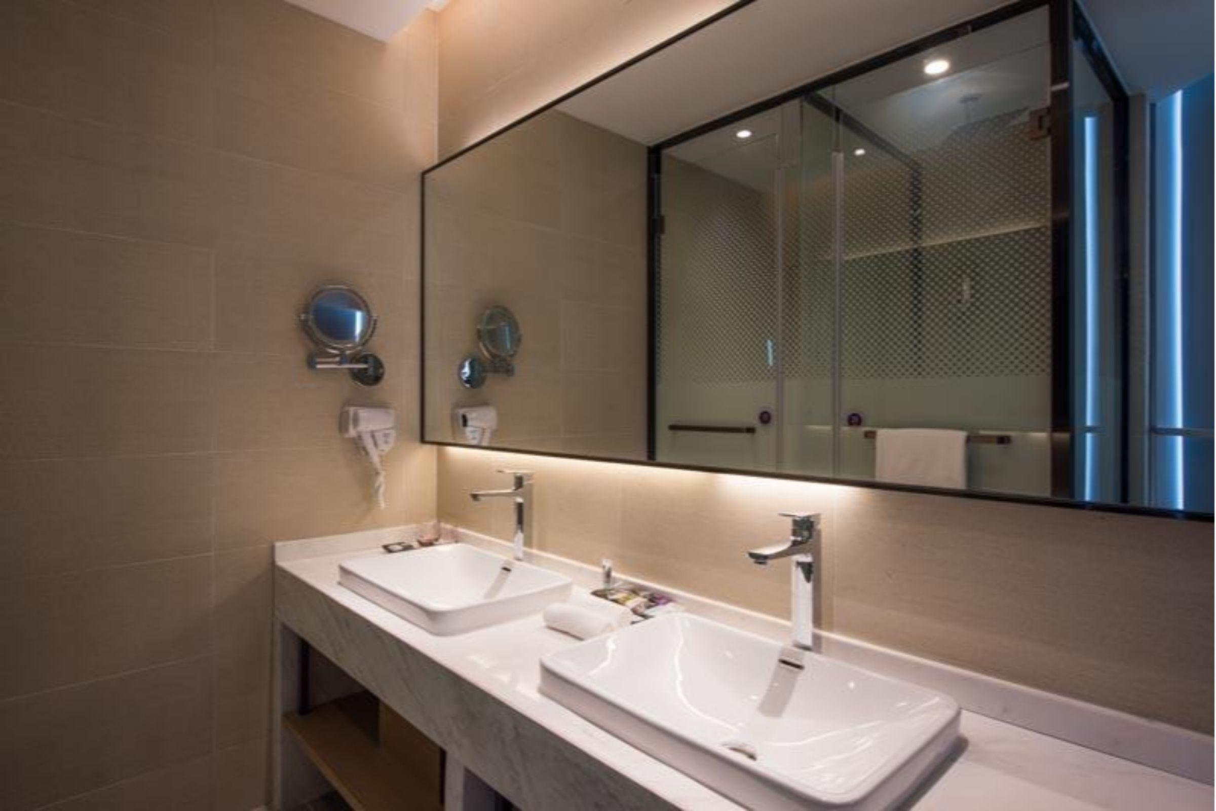 Mercure Shanghai Hongqiao Railway Station Xangai Exterior foto